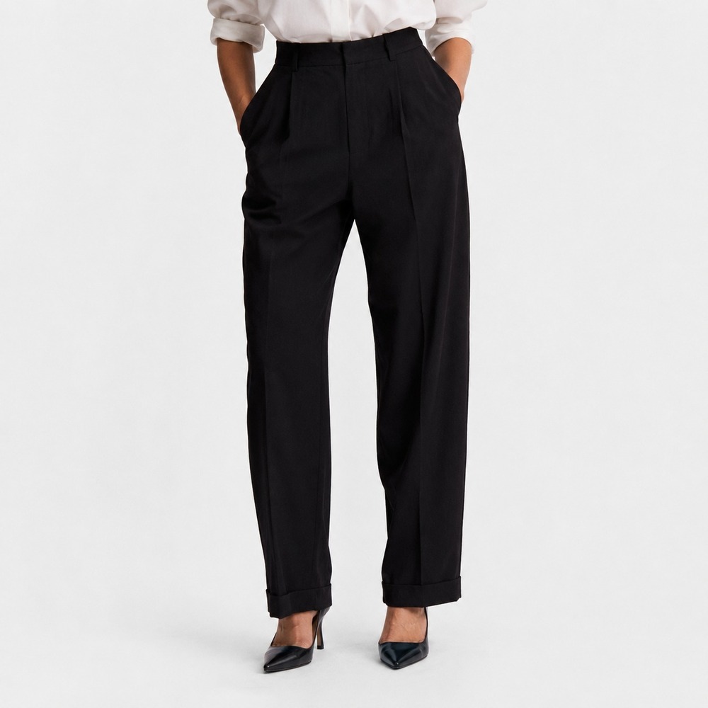 Per Se Tapered-Leg Pants Women's Size 10 Black Slash Pockets Cuffed Hems